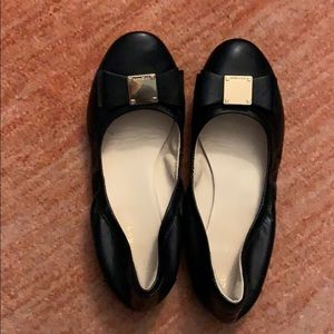 Cole Haan Tali Black Ballet Flats w/ Gold Bow Sz 5